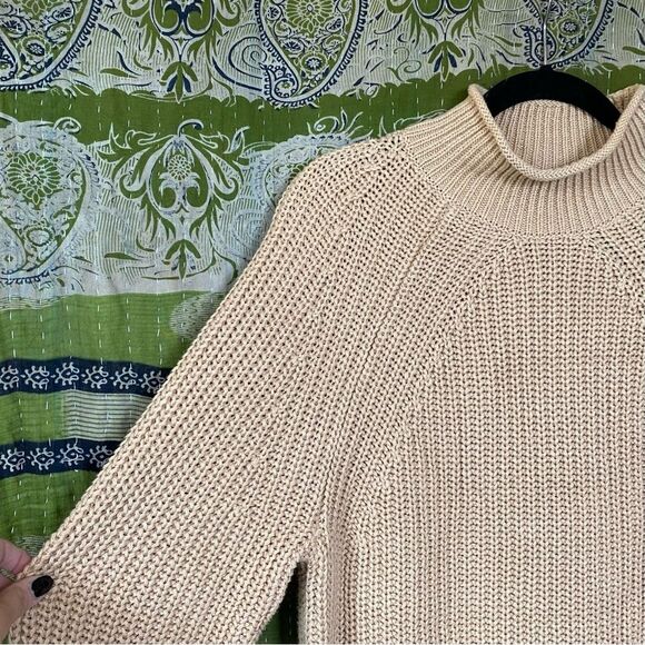 J. Crew Sandy Beach Relaxed Rolled Neck Sweater Size Medium - Picture 5 of 14